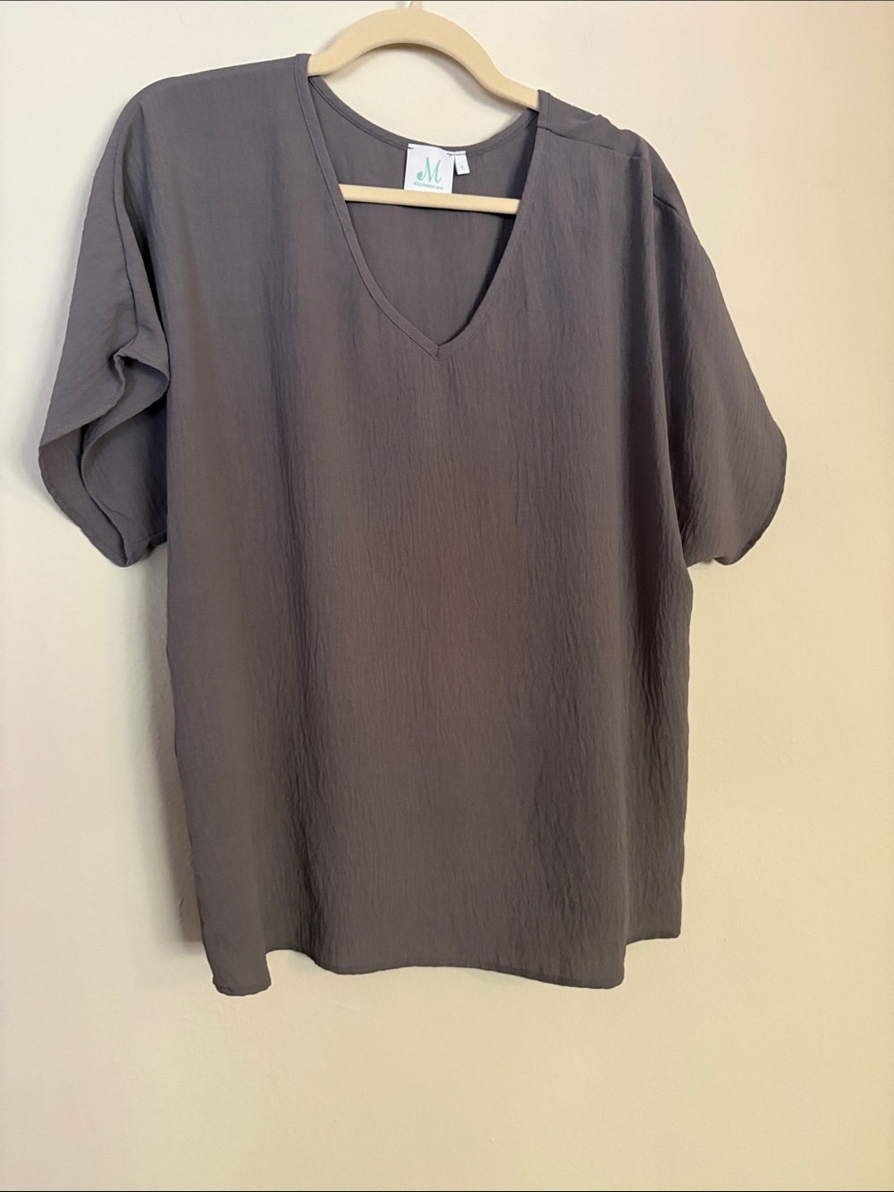 V-Neck Short Sleeve Women's Top - Mauve